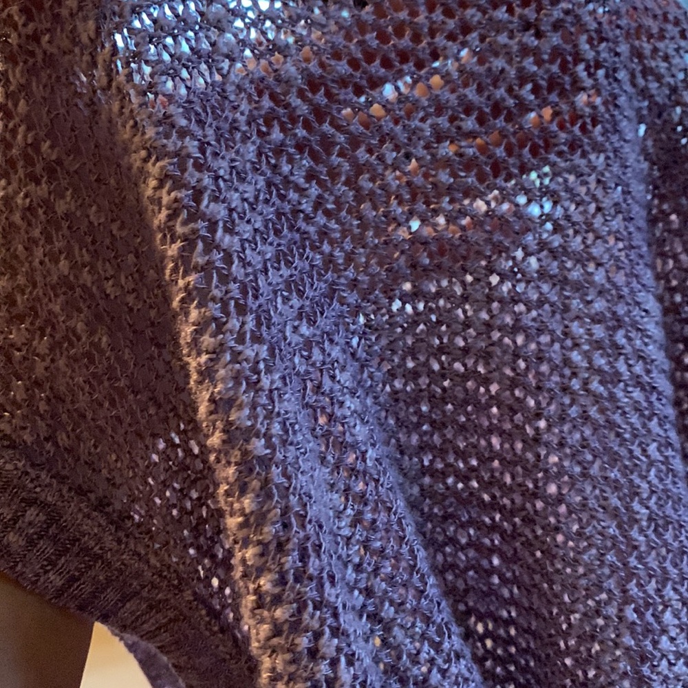 Button back sweater - Picture 10 of 10